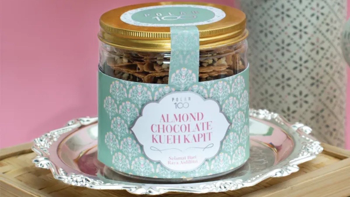 Almond Chocolate Kueh Kapit